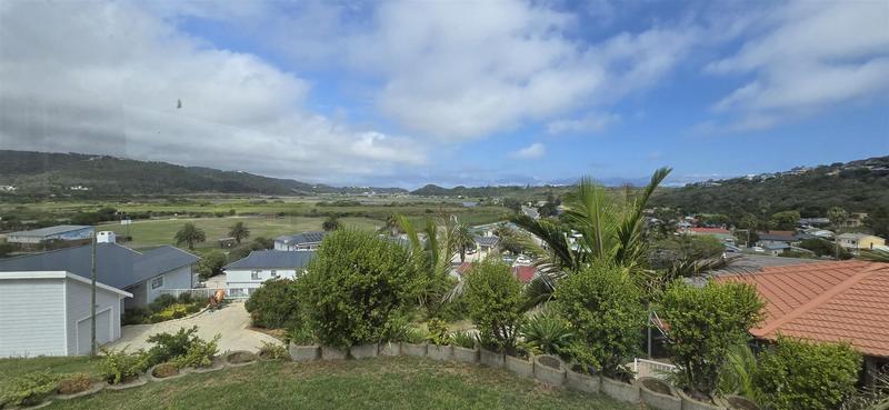 4 Bedroom Property for Sale in Groot Brakrivier Central Western Cape